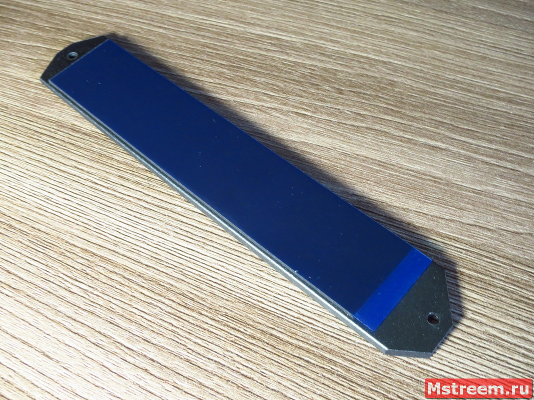 Радиатор охлаждения M.2 SSD. Материнская плата ASRock Z390 Extreme 4